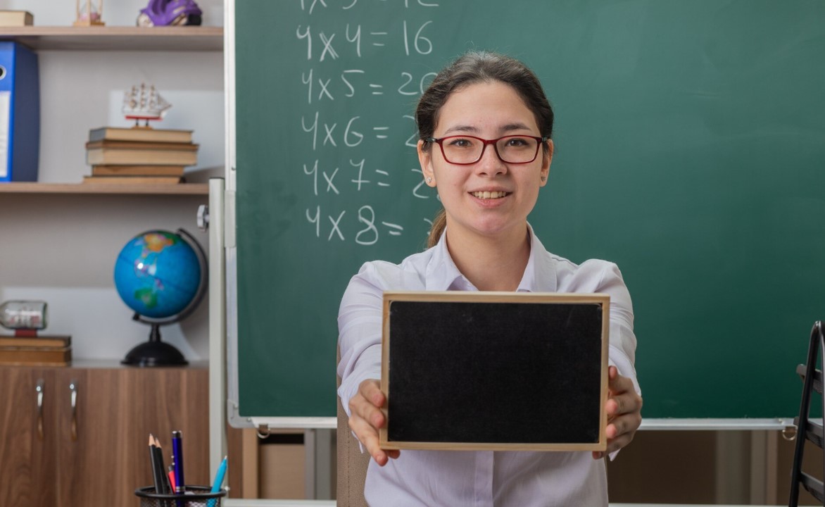 Mendidik dengan Cinta: Rahasia Positif Disiplin dalam Kelas